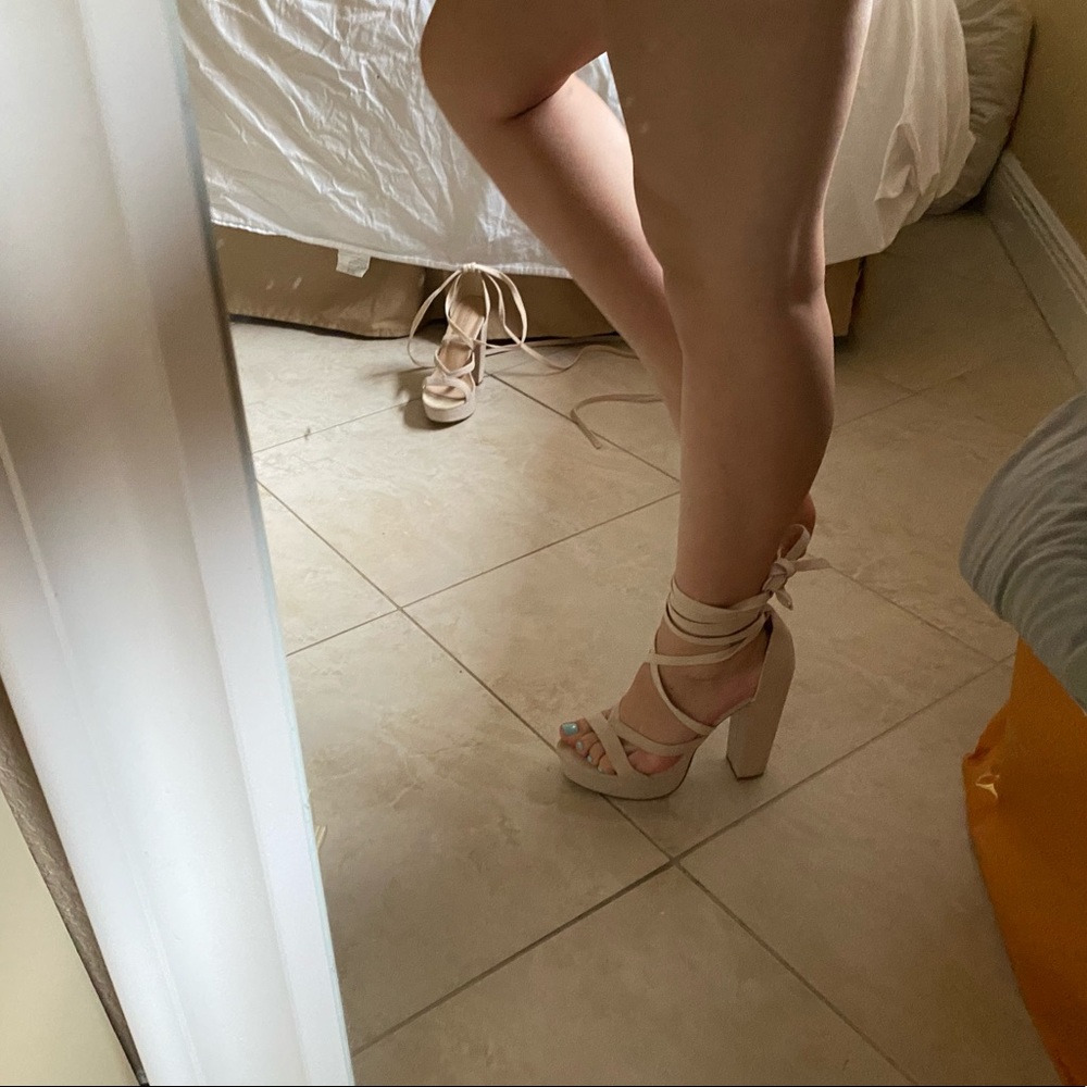 LACE up Heels